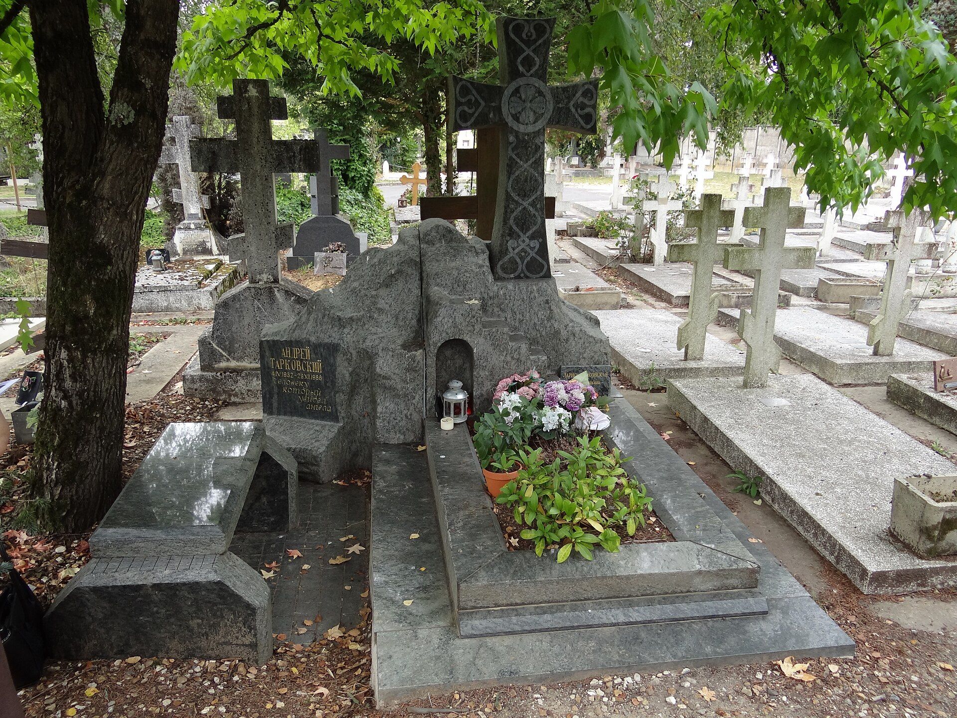 russian-cemetery
