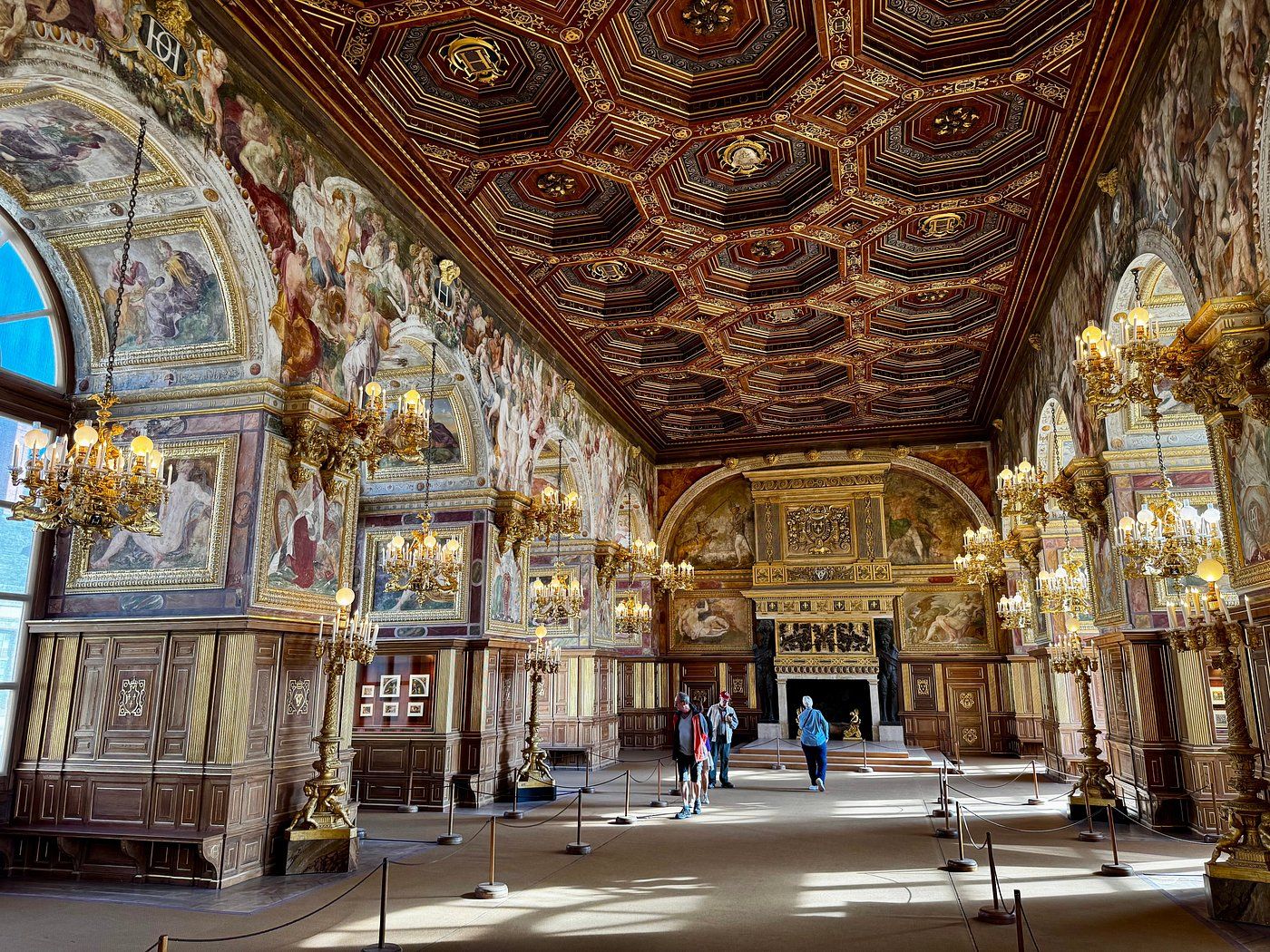 FONTAINEBLEAU