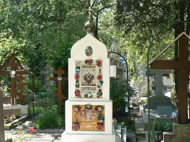 russian-cemetery